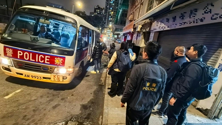 警方紅磡搗破工廈非法釣魚機(jī)賭檔 拘捕6人