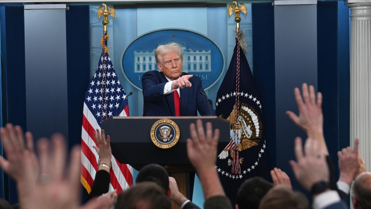 華盛頓空難｜美國(guó)撞機(jī)事故無(wú)人生還 特朗普批評(píng)多元化政策