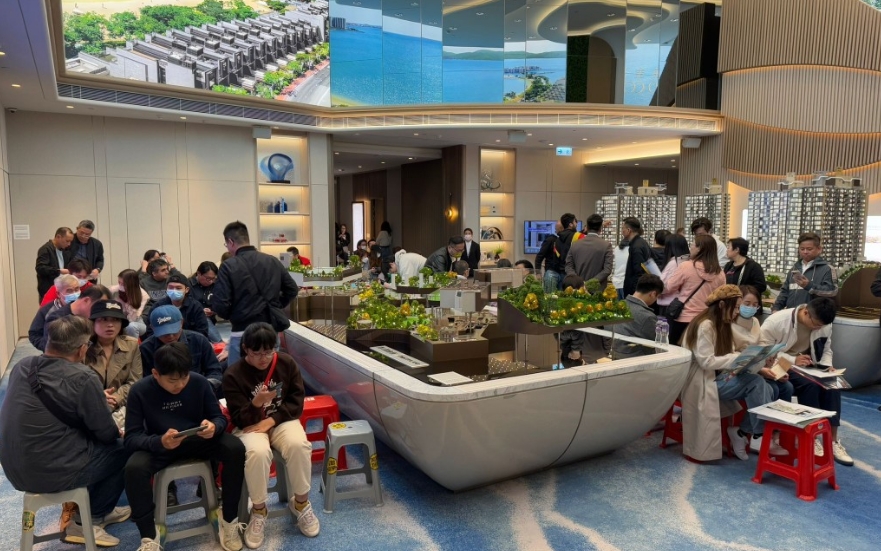 【港樓】黃金海灣·珀岸次輪發(fā)售 項目兩期累沽700伙