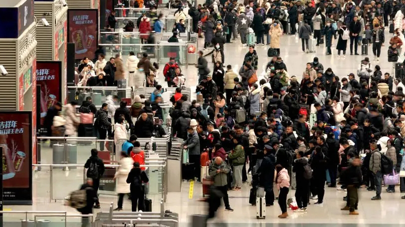 2025年春運(yùn)單日交通出行人數(shù)首破3億人次