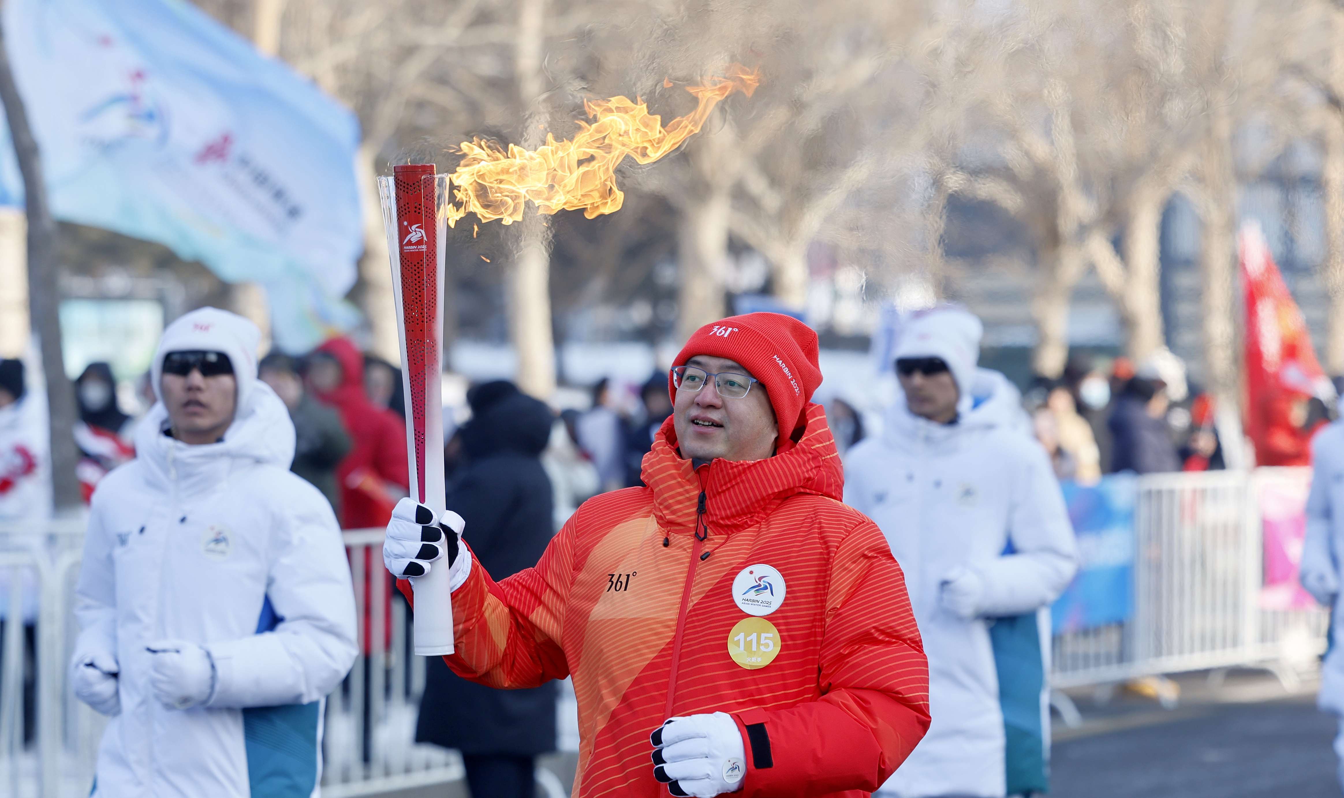 亞冬會(huì)火炬手王傳寶：傳遞激情夢(mèng)想 以聯(lián)通通信科技之力賦能賽事