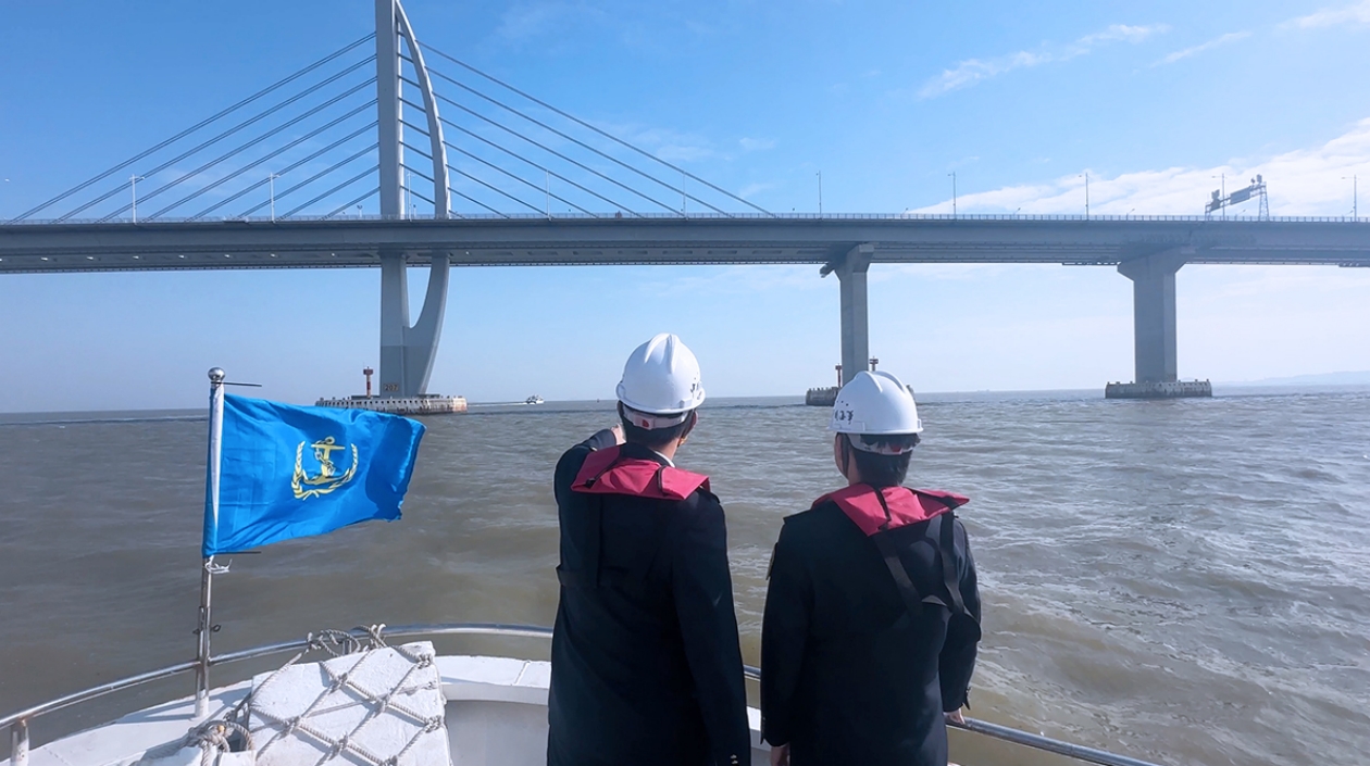 春節(jié)假期期間港珠澳大橋水域客流量達(dá)34萬人次