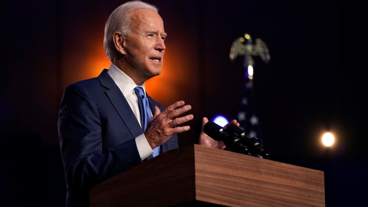 美國前總統(tǒng)拜登與藝人公司簽約 特朗普：他有更大問題