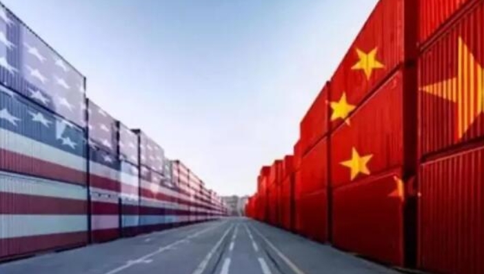 【經(jīng)濟(jì)瞭望】貿(mào)易戰(zhàn)對(duì)美國(guó)影響幾何？