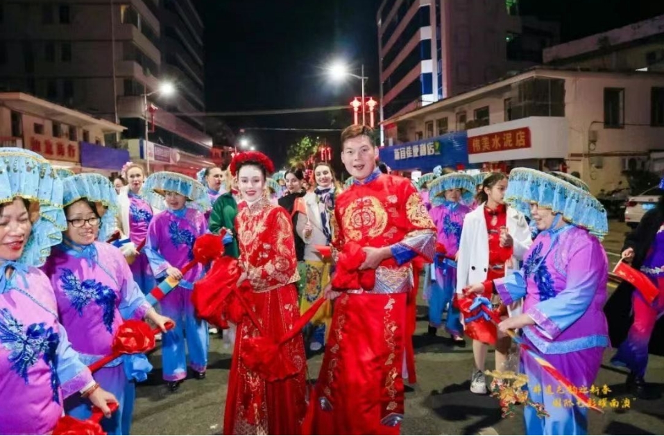 深圳大鵬春節(jié)攬客87.8萬人次實(shí)現(xiàn)「開門紅」