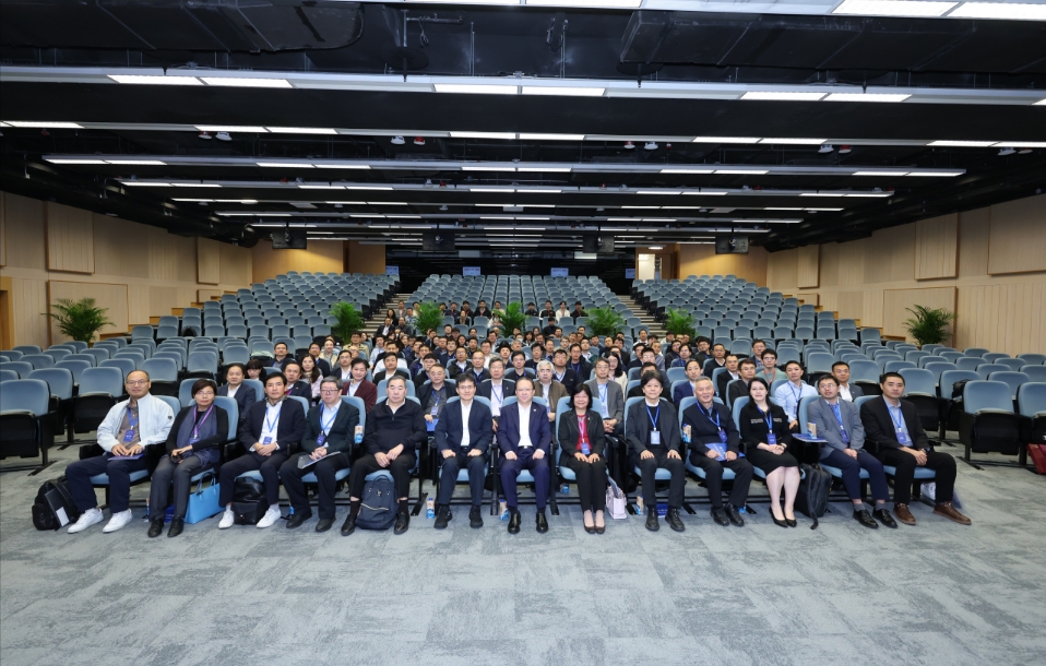 逾百專家學(xué)者匯聚中大研討會 探討具身智能相關(guān)科學(xué)問題