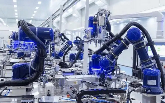 中國已建成3萬餘家基礎(chǔ)級智能工廠