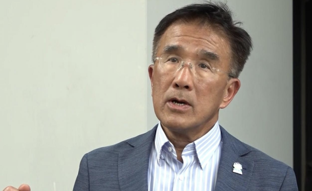 議員倡公務(wù)員凍薪及改善2元乘車(chē)優(yōu)惠計(jì)劃