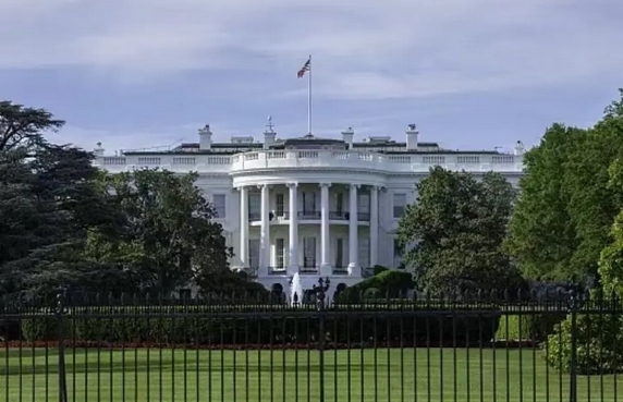 特朗普簽署行政命令，暫停執(zhí)行《反海外腐敗法》