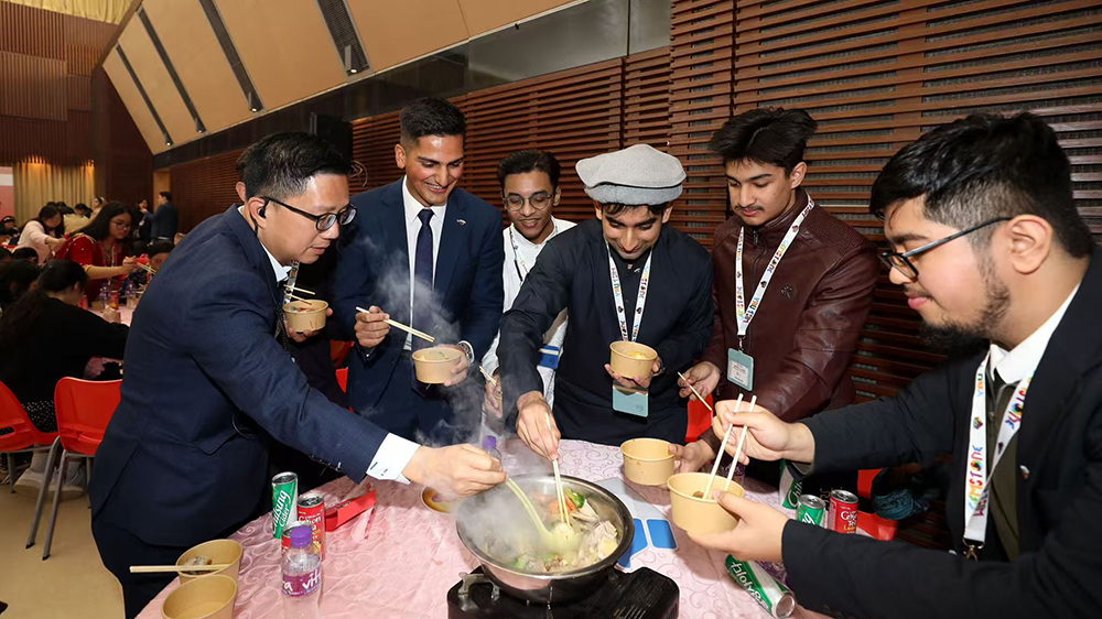 非華裔執(zhí)法者搖籃 「寶石計劃」深耕細(xì)作12載