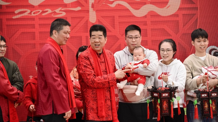 深圳蛇口漁二村舉辦2025年「開(kāi)丁節(jié)」 中外居民共享盛宴