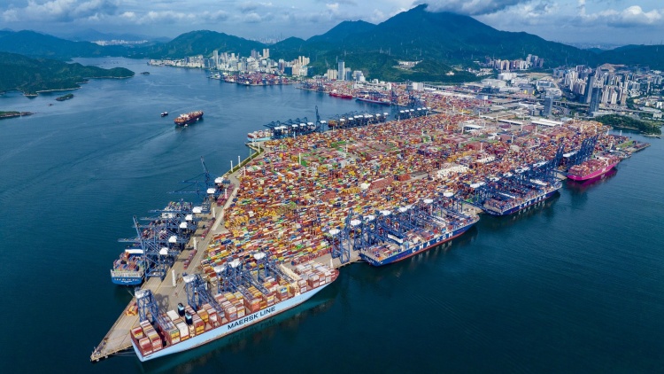 外貿(mào)高地「含金量」持續(xù)攀升 2024年深圳市海關(guān)特殊監(jiān)管區(qū)域進(jìn)出口值同比增長20.3%