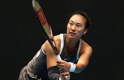 鄭欽文止步卡塔爾網(wǎng)球公開(kāi)賽第二輪 