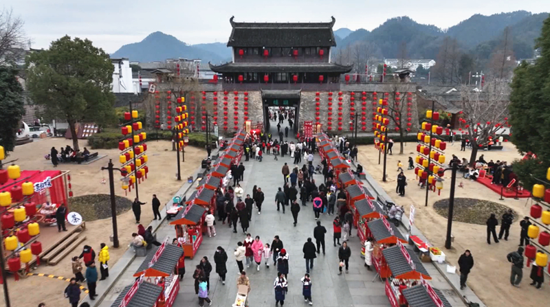 皖歙縣：沉浸式逛非遺市集 開(kāi)啟文旅新體驗(yàn)