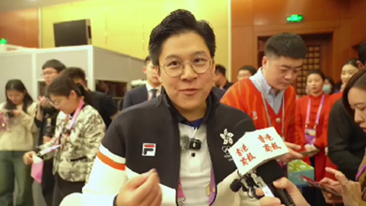 有片｜霍啟剛點(diǎn)讚「爾濱」文旅 冀兩地合作提升香港冰雪運(yùn)動(dòng)