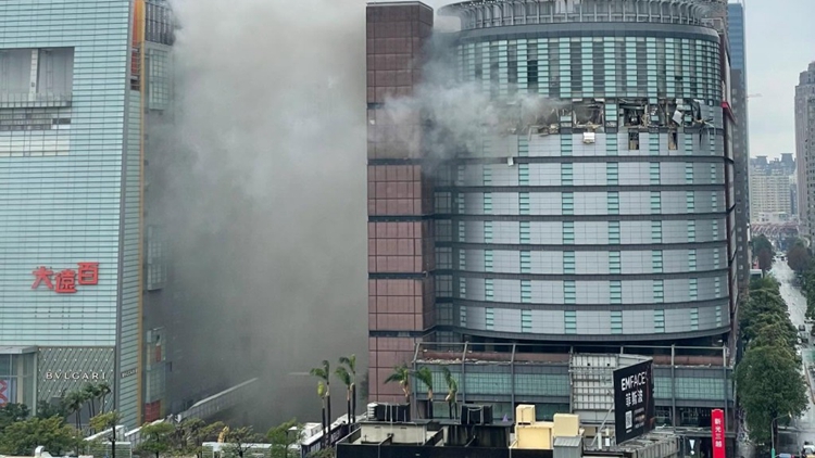 臺(tái)灣一百貨公司氣體爆炸致4死26傷 入境處：暫未接獲港人求助