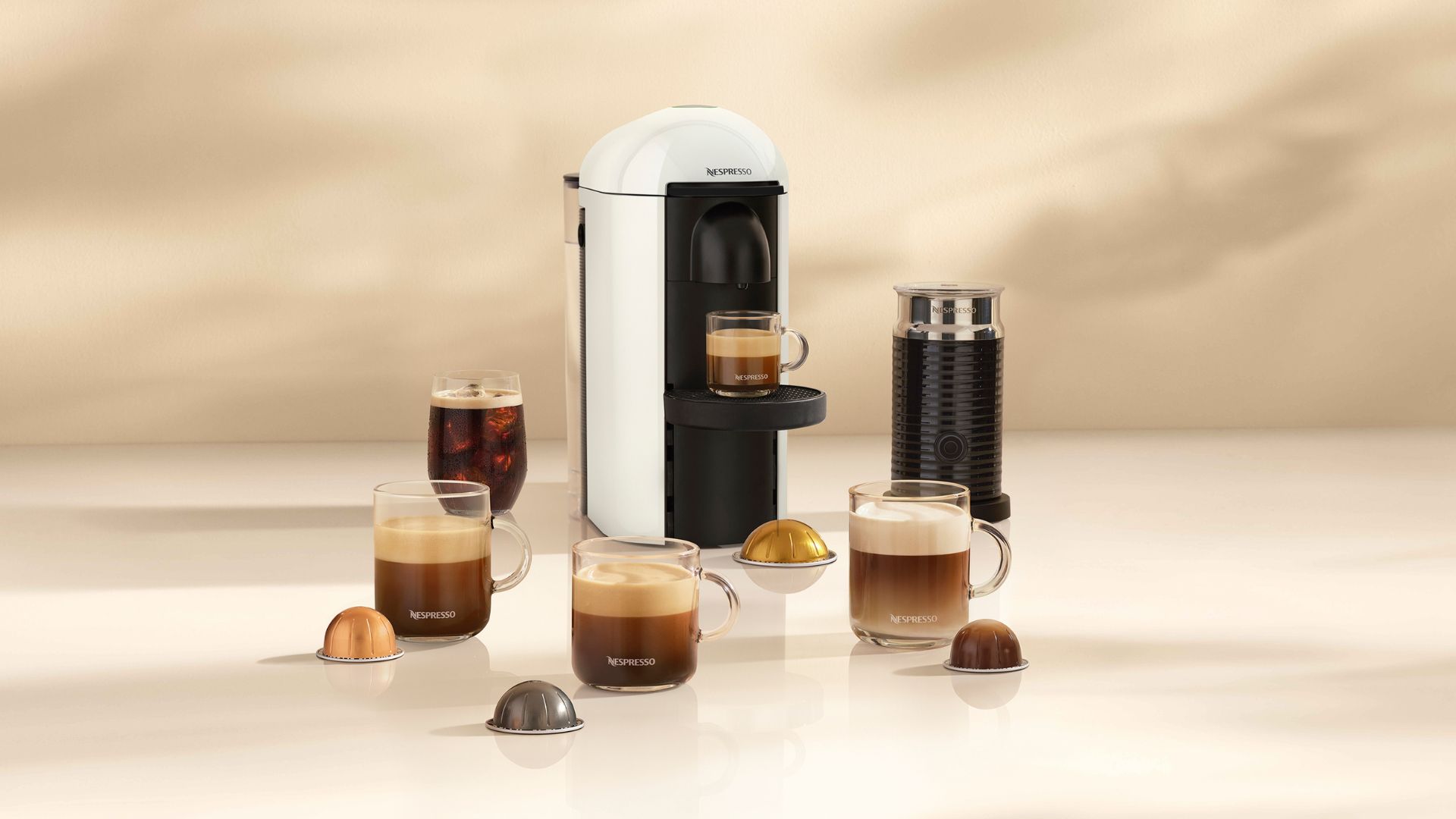 【購(gòu)物】全新咖啡機(jī) 一鍵享受香濃滋味