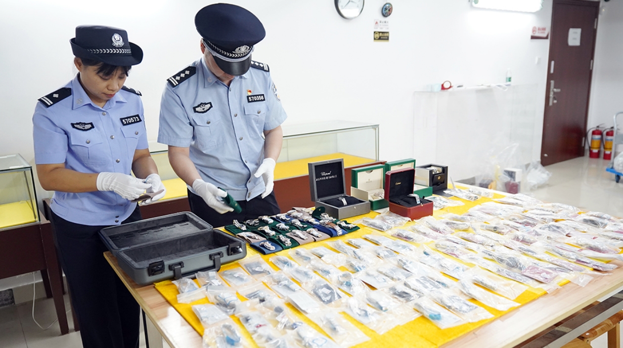 案值近30億元！2024年拱北海關(guān)查辦走私違法案件17000餘起