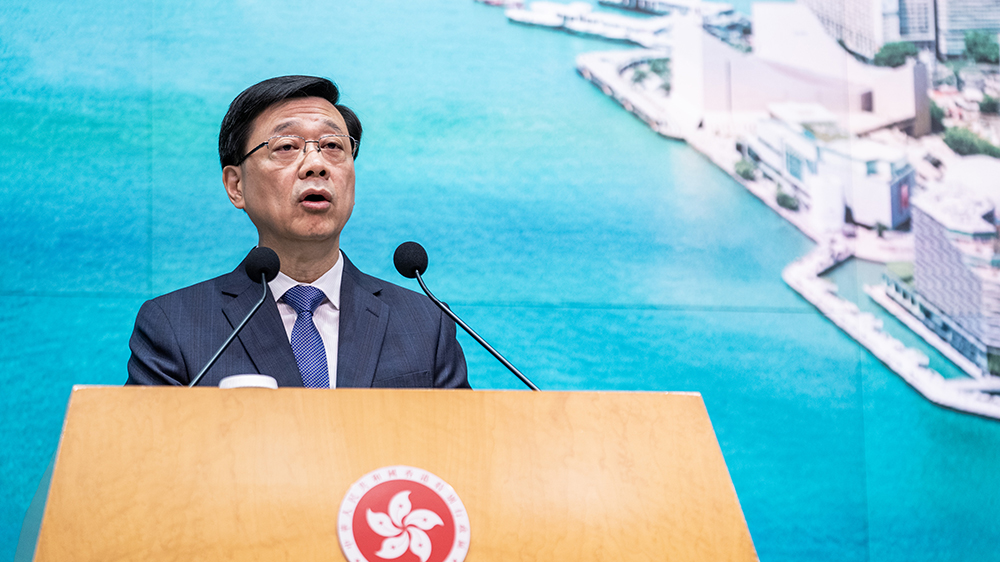 李家超回應(yīng)的士罷駛：激烈行動不能解決問題