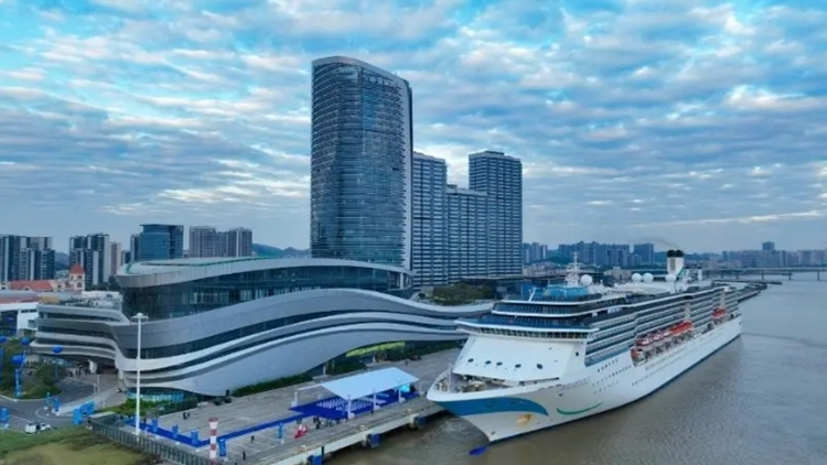 廣州南沙國際郵輪母港常態(tài)化運(yùn)營兩月出行超5.7萬人次