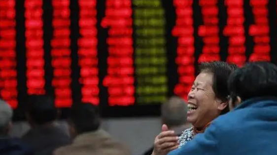 【A股收評】創(chuàng)指漲超2% 兩市逾4600股上漲