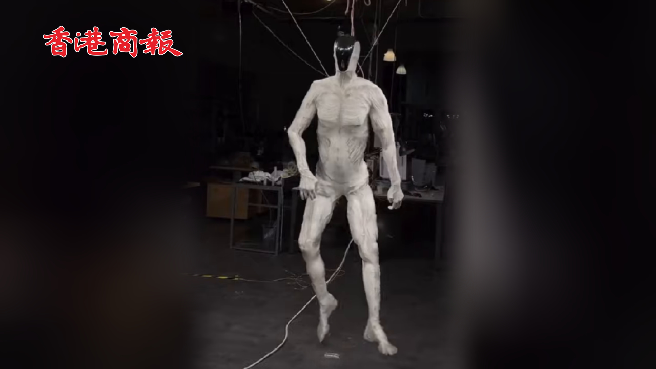 有片丨波蘭發(fā)布世界首個(gè)雙足肌肉骨骼機(jī)械人：似人類般移動(dòng)手腳 網(wǎng)友直呼「恐怖」