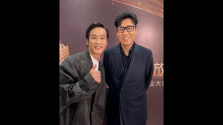 倪妮、劉濤、于和偉與深圳原創(chuàng)舞劇《詠春》劇組夢幻聯(lián)動