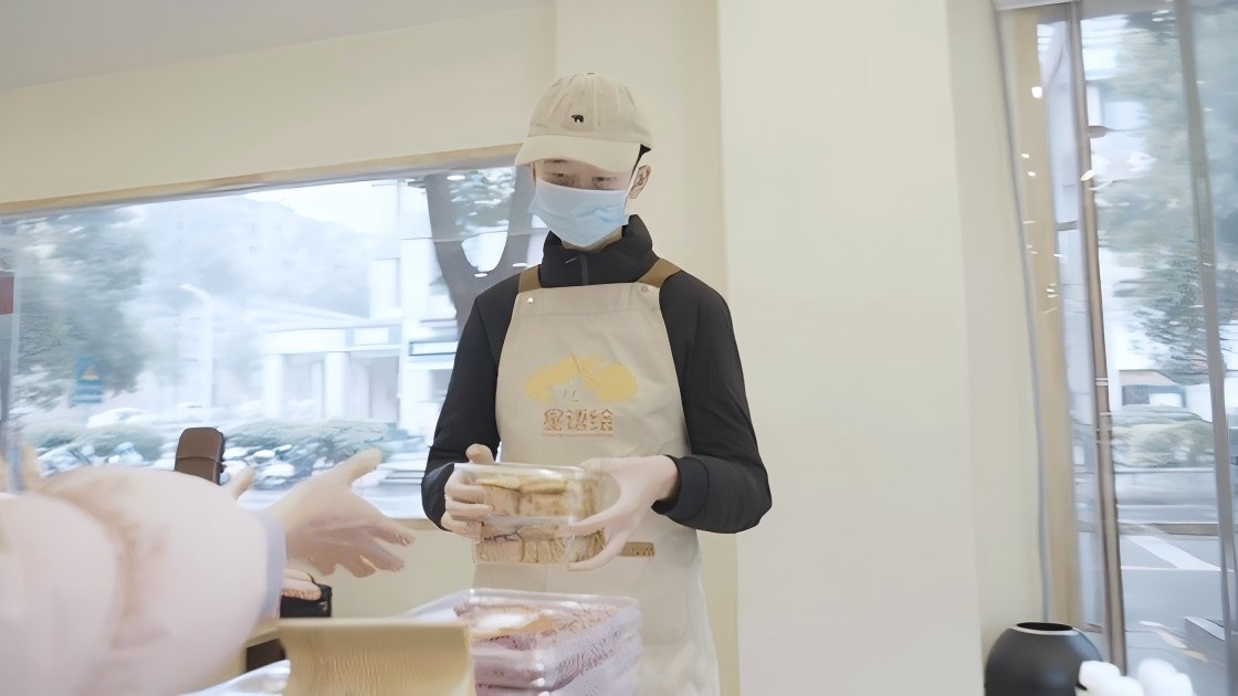 《在長(zhǎng)沙 都實(shí)現(xiàn)》第十三集：特殊的麵包店裏，「星星的孩子」正在發(fā)光！