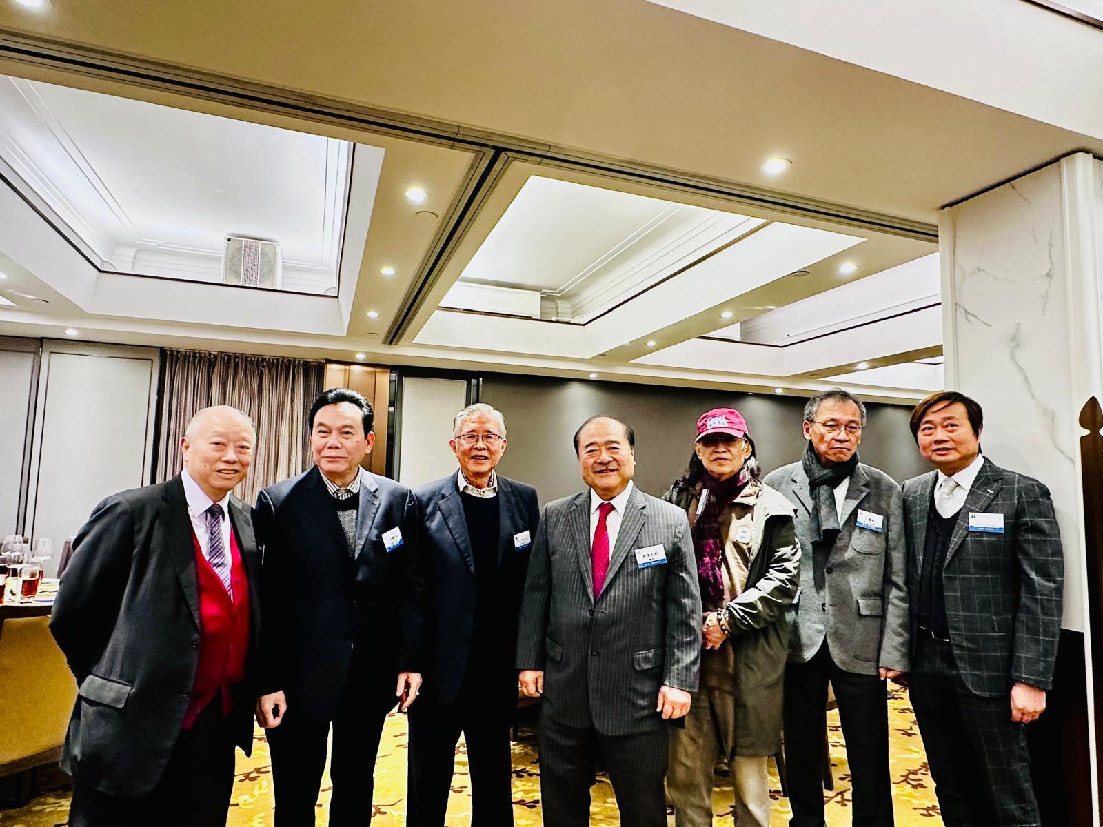 香港房地產(chǎn)協(xié)會(huì)春茗暢談未來發(fā)展新動(dòng)態(tài)