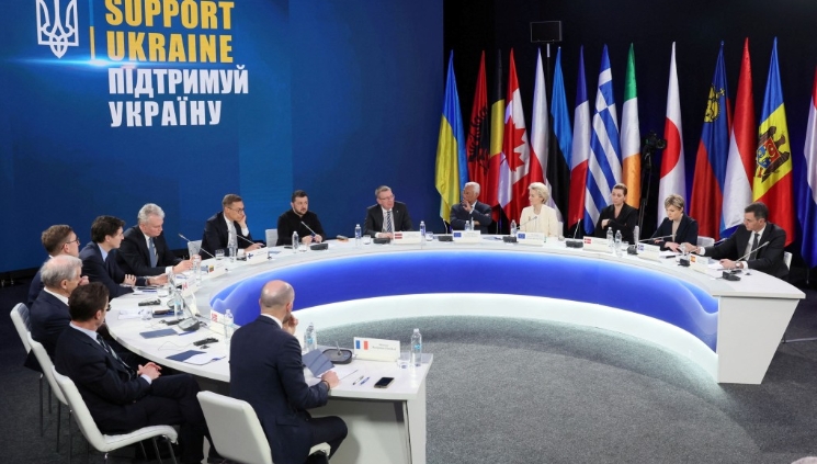 歐盟及多國領(lǐng)導(dǎo)人在基輔參加「支持烏克蘭」峰會(huì)