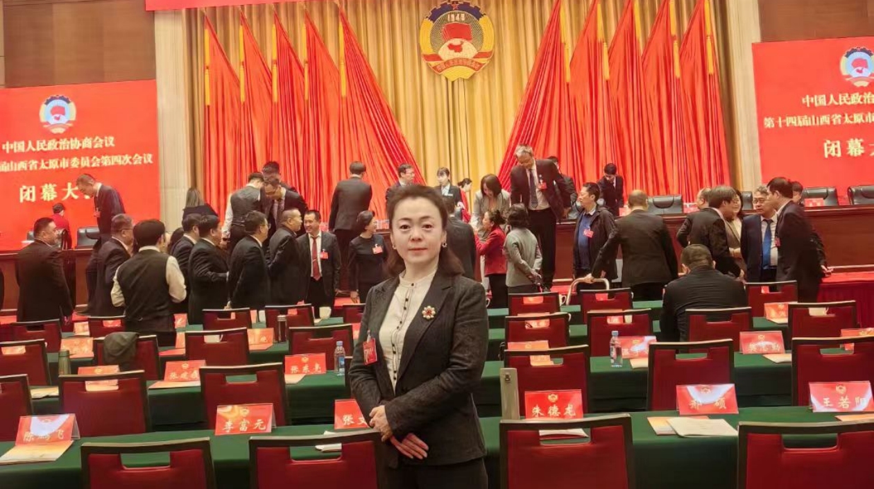 聚焦太原兩會丨市政協(xié)委員梁曉燕：加強市區(qū)停車設(shè)施建設(shè)與管理