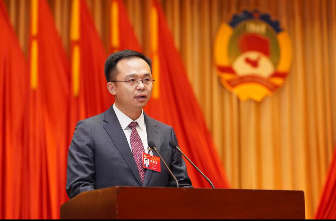 聚焦太原兩會(huì)丨市政協(xié)常委劉文浩：內(nèi)培外引衛(wèi)星龍頭企業(yè) 打造太原航天全產(chǎn)業(yè)鏈