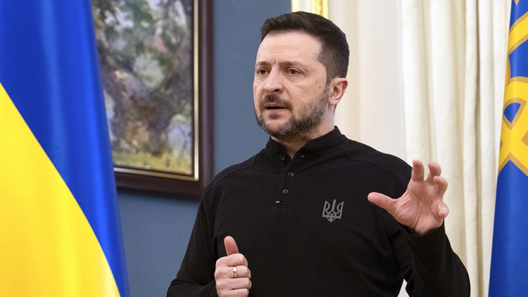 澤連斯基抵達(dá)美國(guó) 28日上午11時(shí)與特朗普會(huì)談