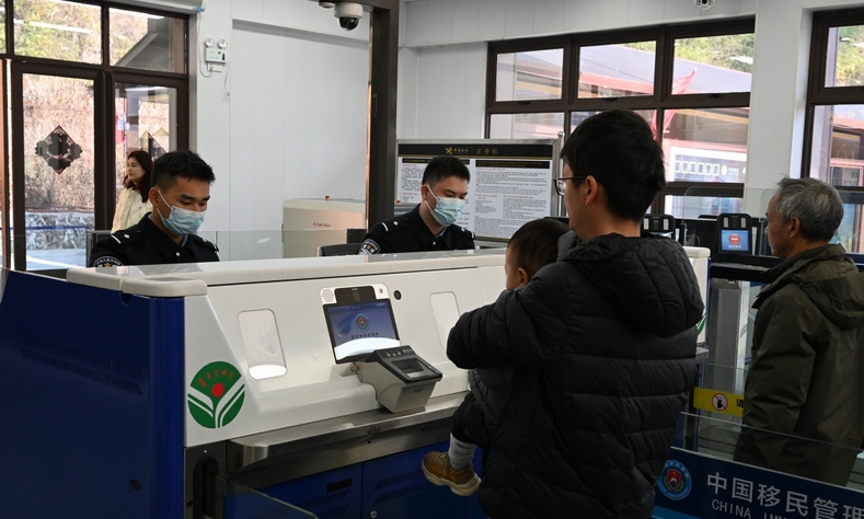 「中國遊」持續(xù)升溫  引東南亞遊客北上