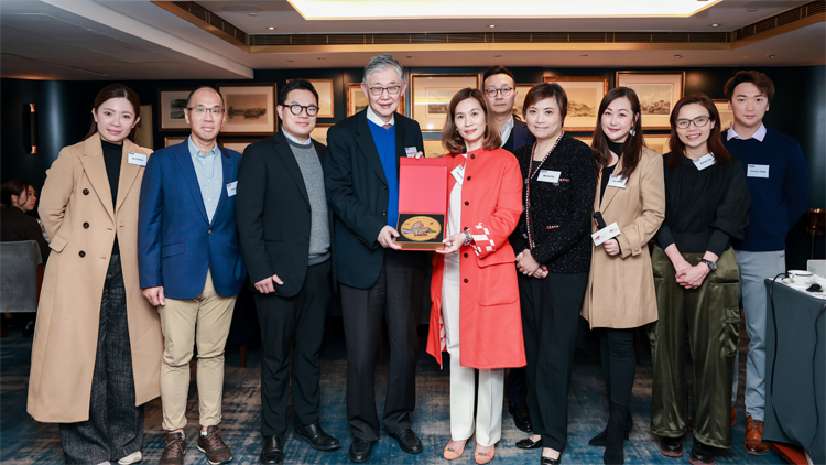 城大行政人員工管碩士同學(xué)會(huì)春茗 新任主席冀凝聚校友資源回饋社會(huì)