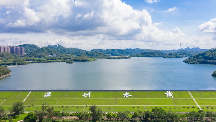 東江清流潤紫荊 東深供水工程60年對港供水300億立方米