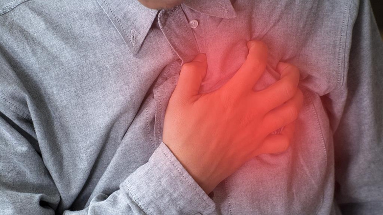 氣胸是什麼？如何引起的？哪些人群易得？專家提醒