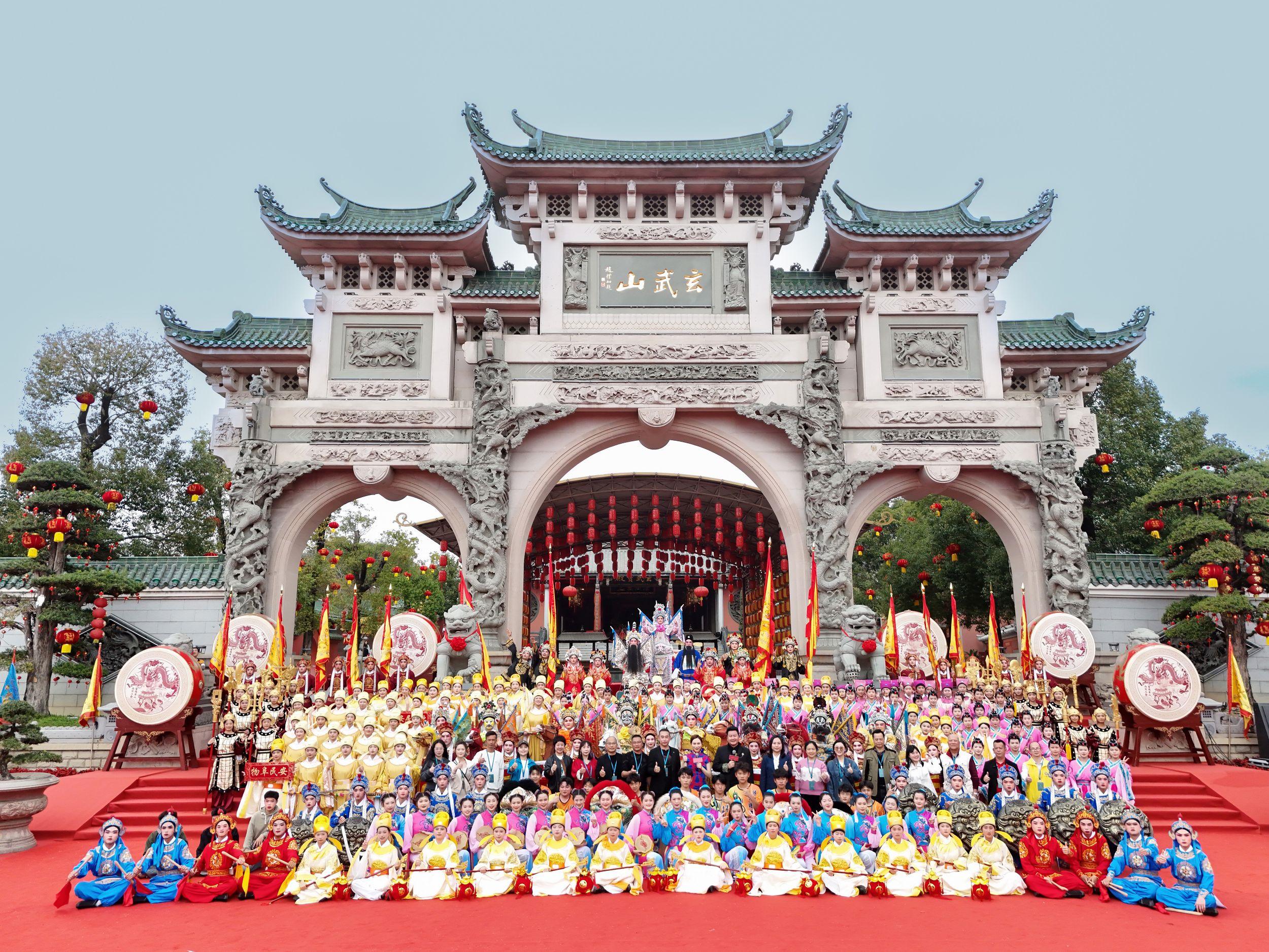 第一屆海峽兩岸民俗文體匯啟動暨碣石古衛(wèi)城進城儀式在汕尾舉辦