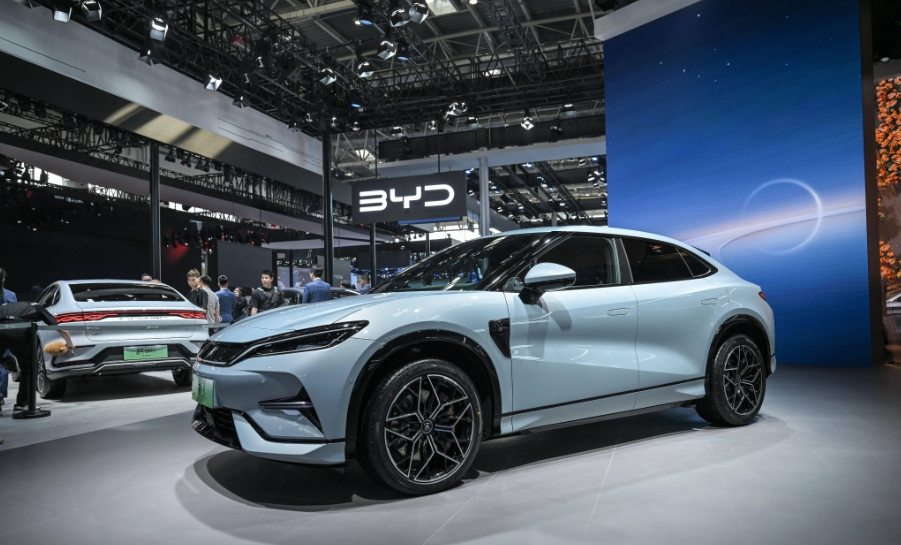 比亞迪2月汽車(chē)銷(xiāo)售逾32萬(wàn)輛 按年增164%