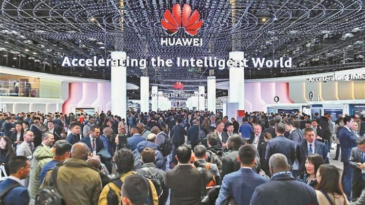 5G進(jìn)階！華為智能新圖景