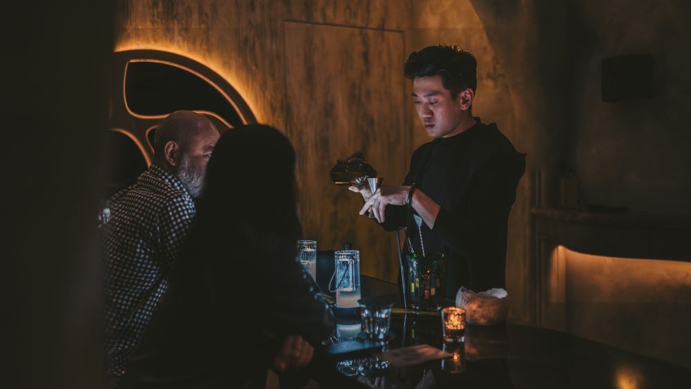 【美食】沉浸式隱秘酒吧 生日月送雞尾酒