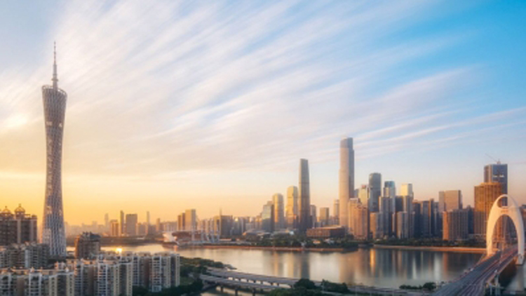 新能源產(chǎn)業(yè)集群營收超萬億元 廣東已有9個(gè)萬億級產(chǎn)業(yè)集群