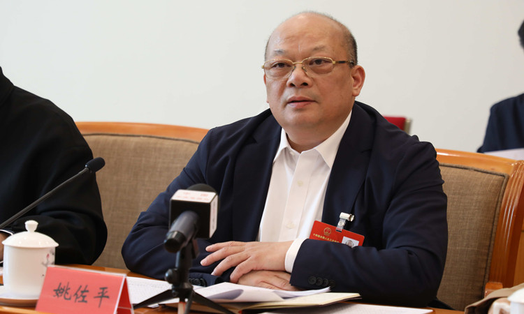 全國人大代表姚佐平：以科技創(chuàng)新推動汽車產(chǎn)業(yè)轉(zhuǎn)型升級