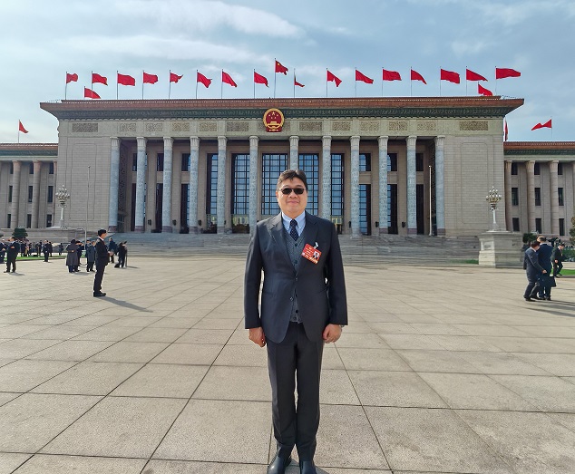 來論：八風吹不動，政府工作穩(wěn)如山