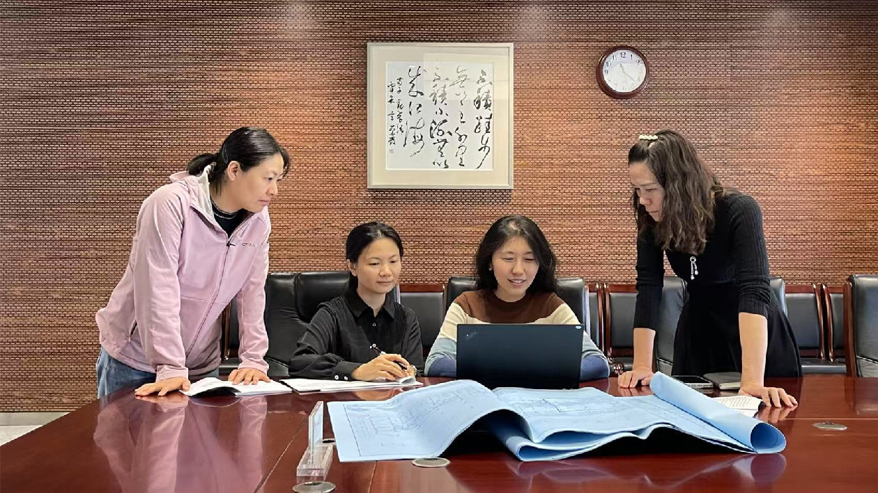 巾幗綻芳華 廣州軌道交通建設(shè)中的「她」力量