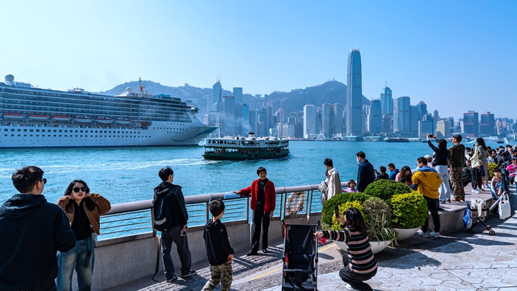 【來(lái)論】國(guó)家穩(wěn)得精彩感自豪 乘勢(shì)而上聚力拚經(jīng)濟(jì)