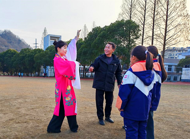 皖徽州目連戲煥新記：檢察力量守護(hù)非遺文脈