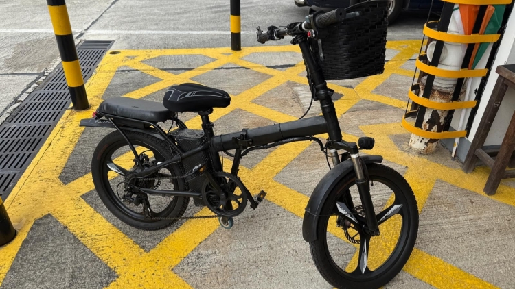 大嶼山打擊交通違例 發(fā)逾百張告票拘3人