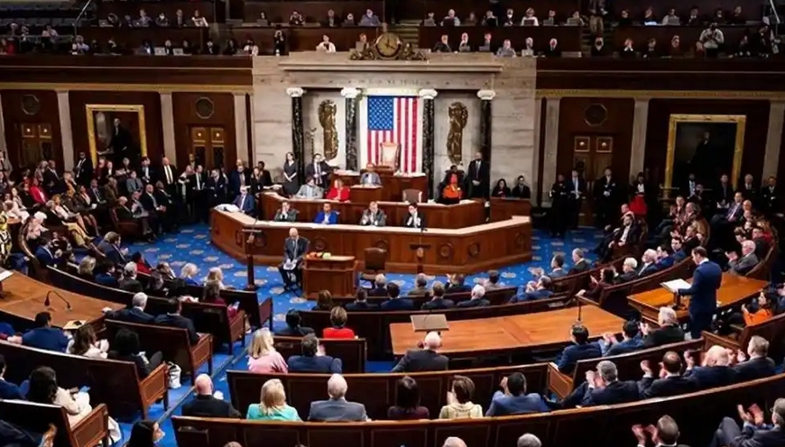 政府停擺在即 美國(guó)會(huì)眾議院通過短期支出法案 