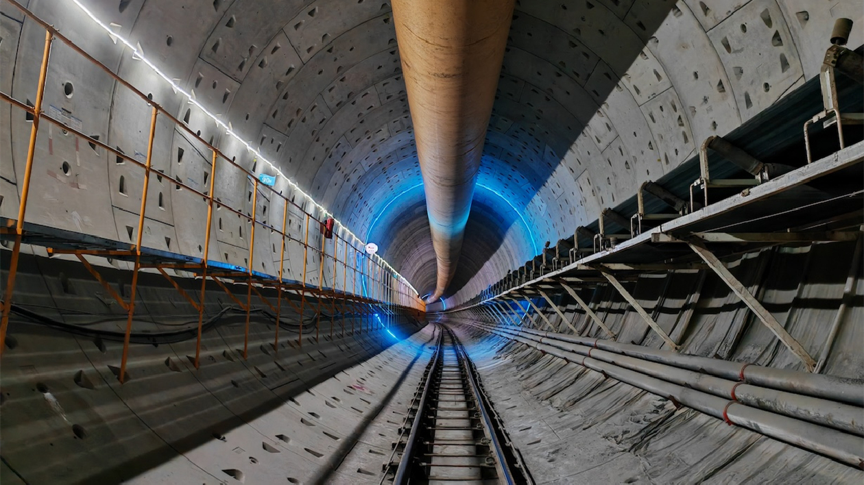 「始發(fā)+貫通」  芳白城際鐵路迎來雙節(jié)點